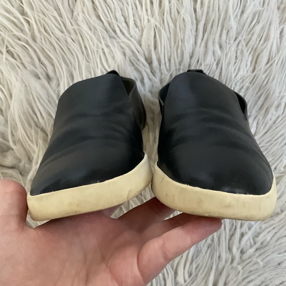 Vince Women’s Black Vero Matte Leather Slip-On Sneakers Size 7 - Picture 7 of 12